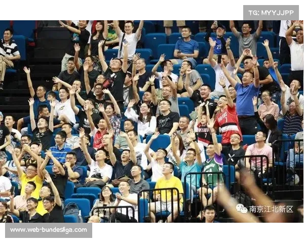 巴西少年扣篮视频流传,安全警示受关注 巴西少年扣篮视频流传,安全警示受关注